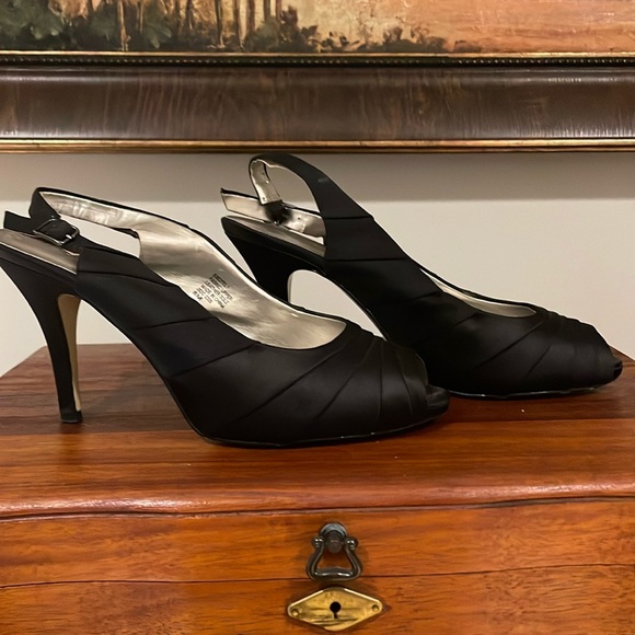 Nine West Shoes - Nine West vintage size 8  peep toe buckle back stilettos. Wear as shown inside